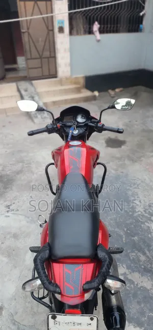 TVS Apache RTR 160 2V 2012 Red