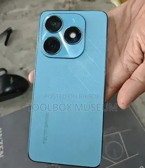 Tecno Spark 20 256 GB Blue