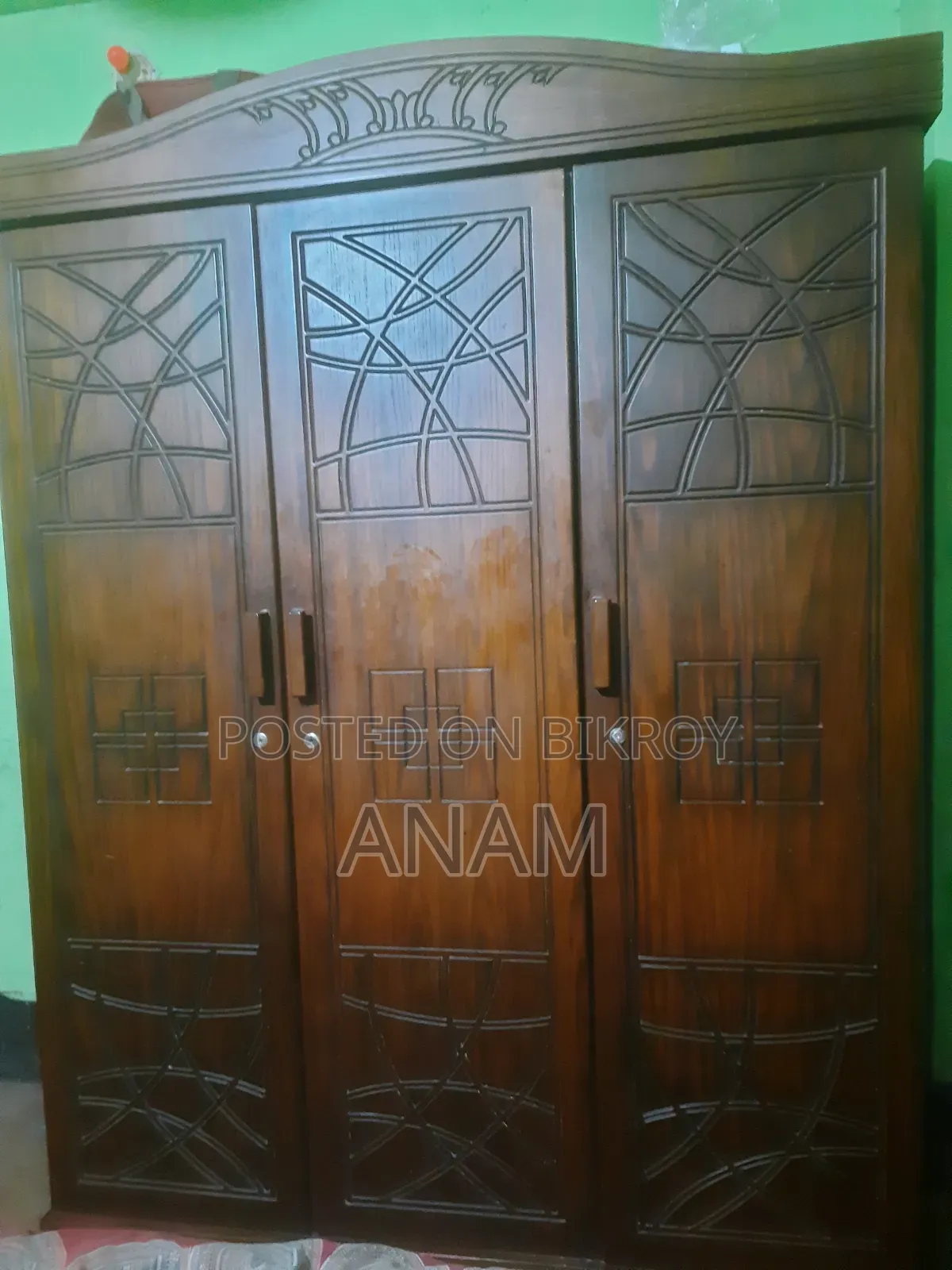 Wooden Almirah