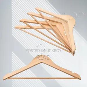 Showroom Hanger