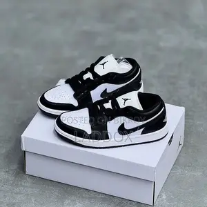Air Jordan 1 Low
