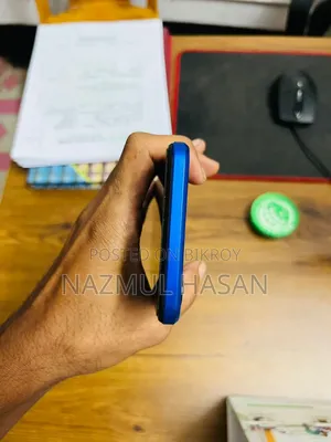 Tecno Pova 4 128 GB Blue