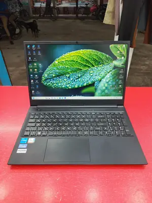 Laptop Vision Computer 8GB Intel Core I5 SSHD+SSD 512GB