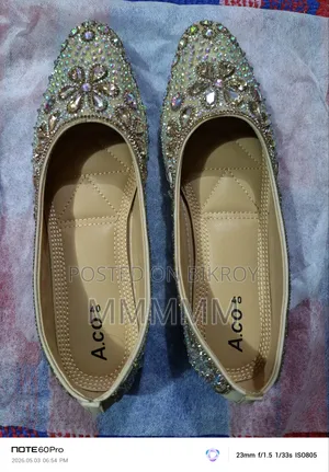 Emergency Sale Post (Banarasi Saree + Dupatta + Shoes)
