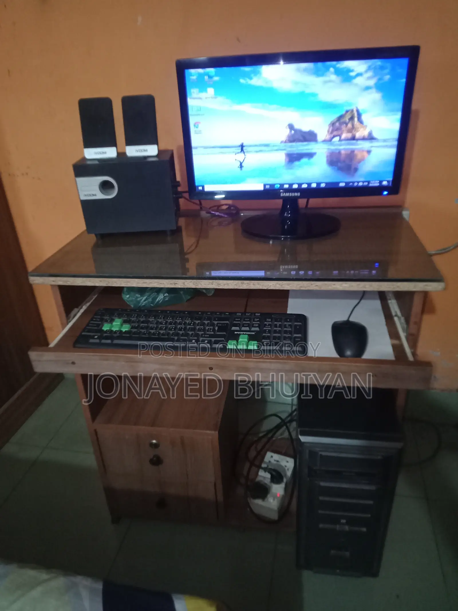 Desktop Computer Asus 8GB Intel Core I3 SSD 128GB