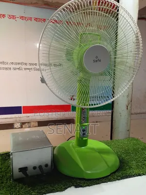 Rechargeable Table Fan With Mini IPS – Works Even Without Electricity