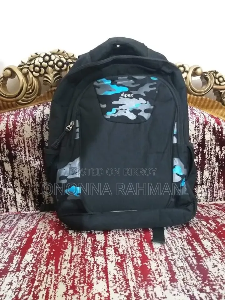 ট্রাভেল ব্যাগ