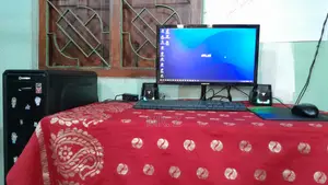 Desktop Computer 16GB Intel Core I5 SSD 128GB