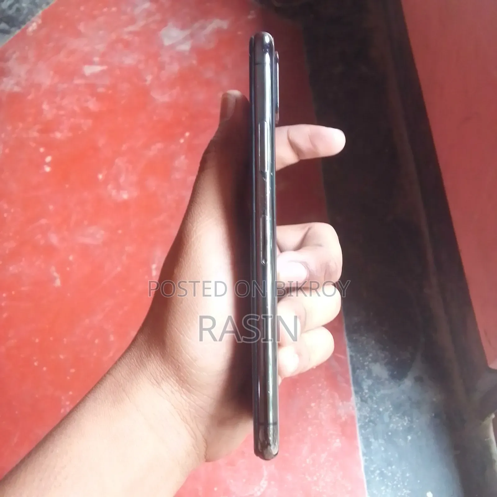 Apple iPhone X 64 GB Black