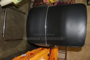Exclusive Orient Office Manager Chair