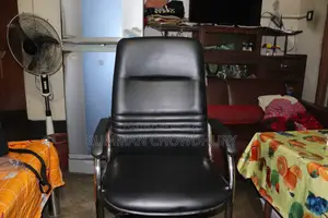 Exclusive Orient Office Manager Chair
