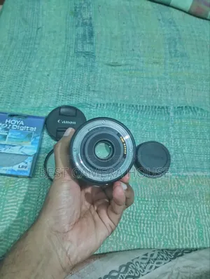200d+18-135mm Lens Full Fresh