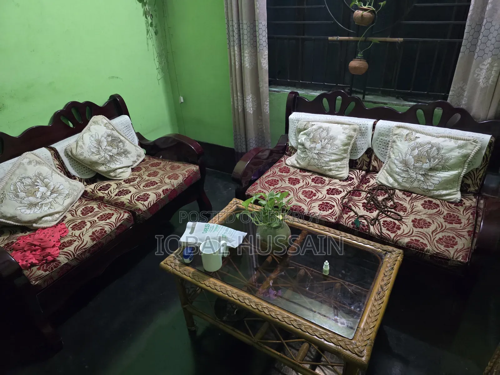 Hatil Sofa Set
