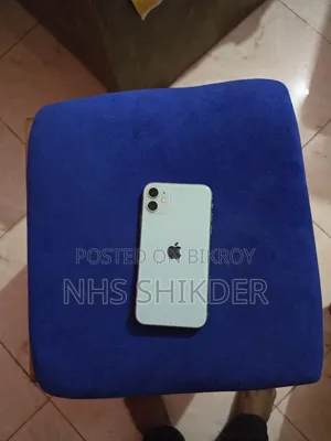 New Apple iPhone 11 64 GB Gray
