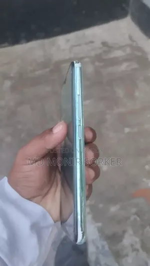 Vivo Y11 32 GB Blue