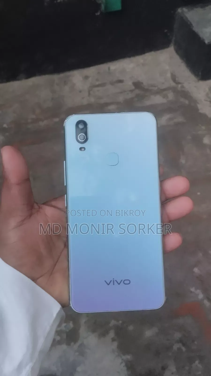 Vivo Y11 32 GB Blue
