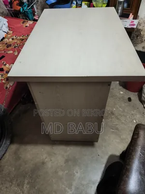 Partex Table for Sale - Totally Fresh, One Drawer Lock Missing