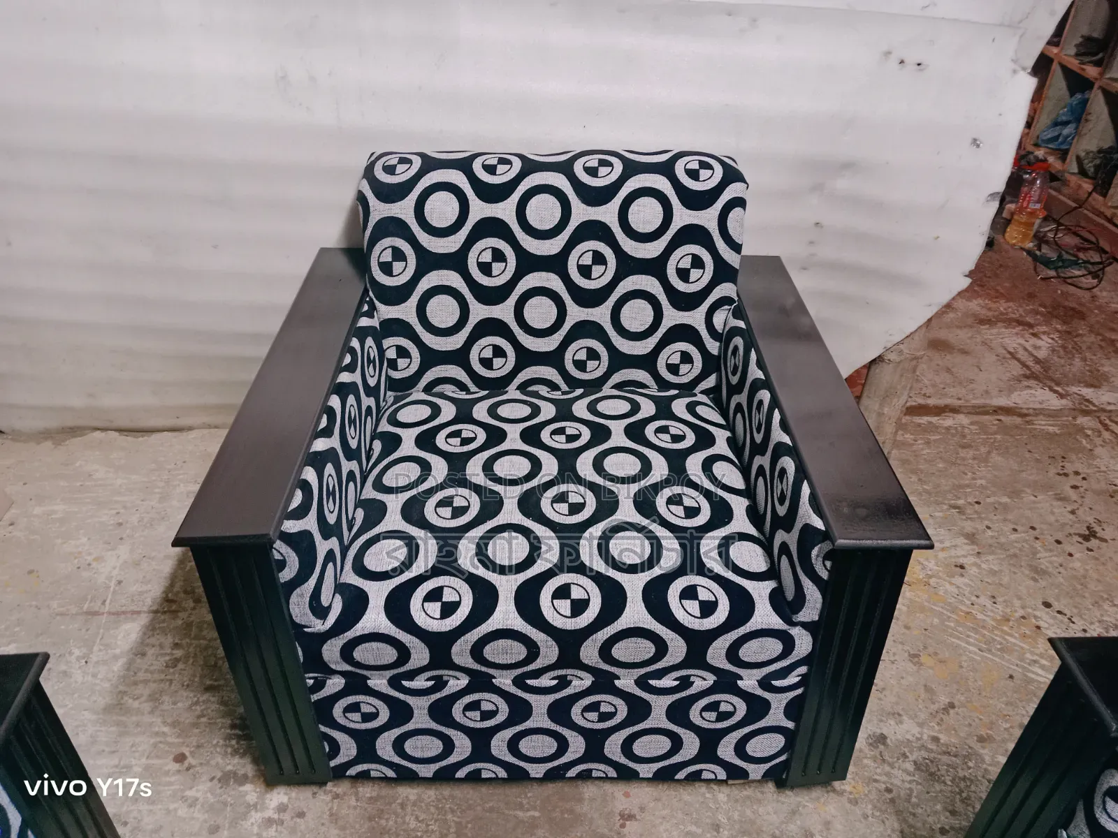 New Solid Foam Box Sofa Full Set with Center Table
