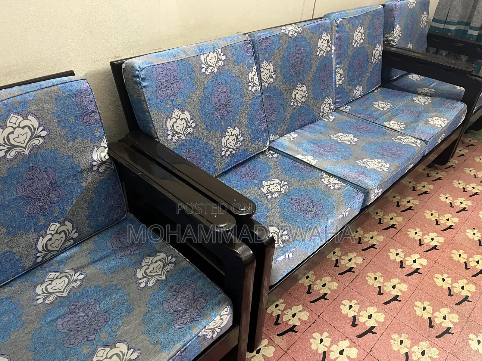 Wooden Sofa Set (5 Seater)