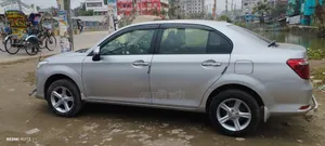 Toyota Axio 1.3 XG 2WD 2017 Silver