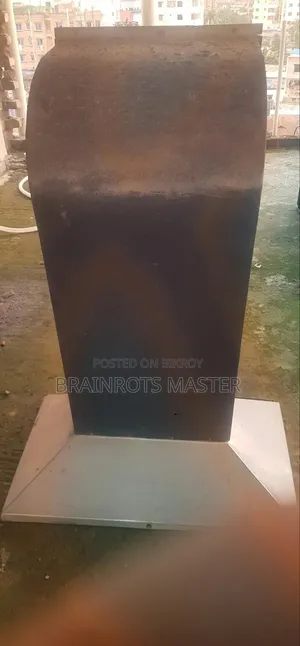 কিচেন উড এর ফ্যান ছাড়া একটি ফ্রেম