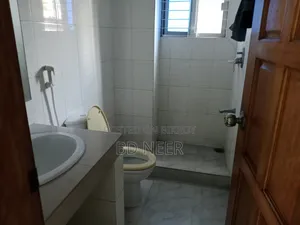 4 Bedroom Apartment in Banani for Rent