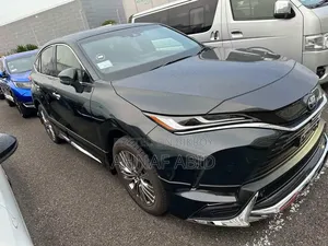 Toyota Harrier 2021 Black