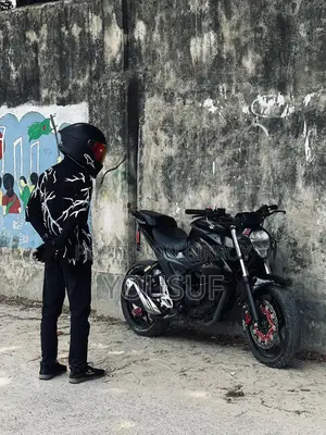 New Suzuki 2025 Black