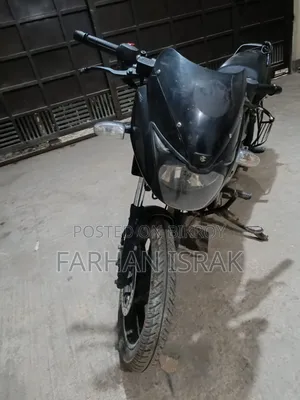 বাজাজ পালসার ১৫০ ২০১৩ নীল