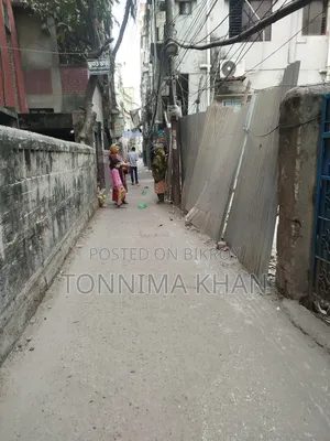 9-Bedroom House for Rent in Jatrabari