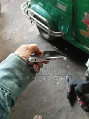 Tecno Spark 16 GB Silver