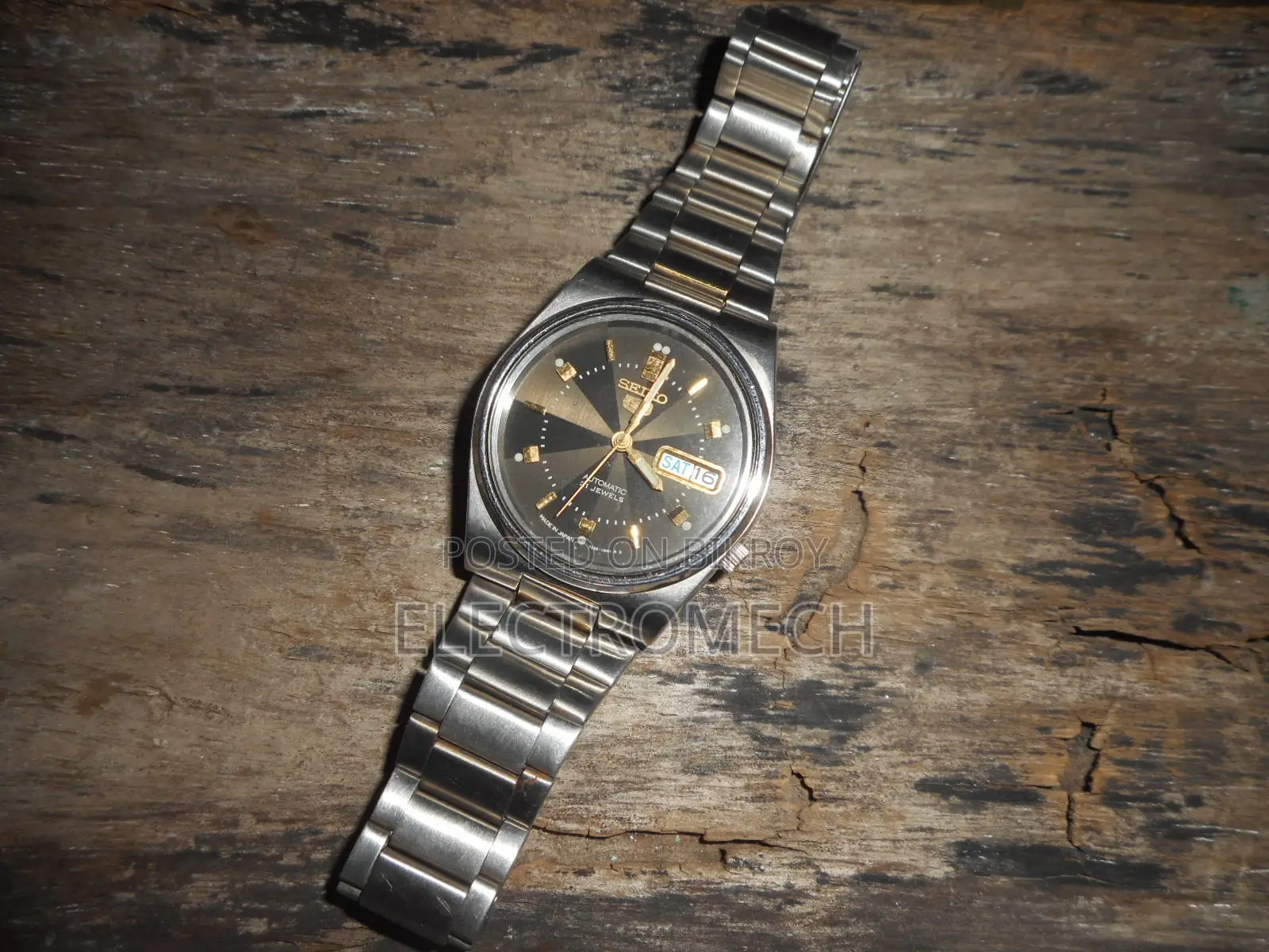 Seiko 5 অটোমেটিক ঘড়ি