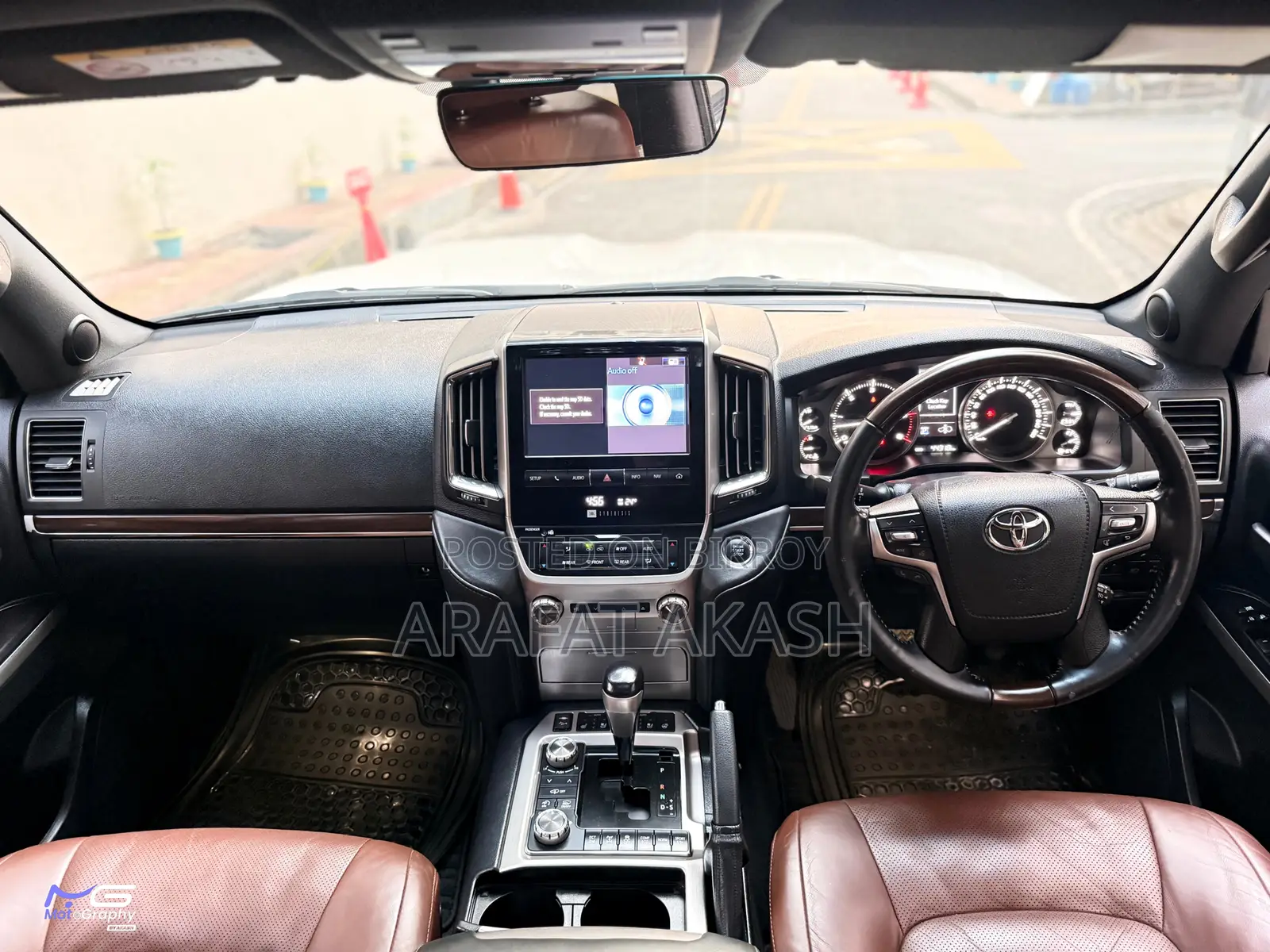 Toyota Land Cruiser 4.5 V8 VXR 2020 Pearl