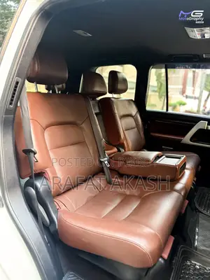 Toyota Land Cruiser 4.5 V8 VXR 2020 Pearl