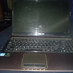 Laptop Asus K53SD 4GB Intel Core i5 SSD 140GB