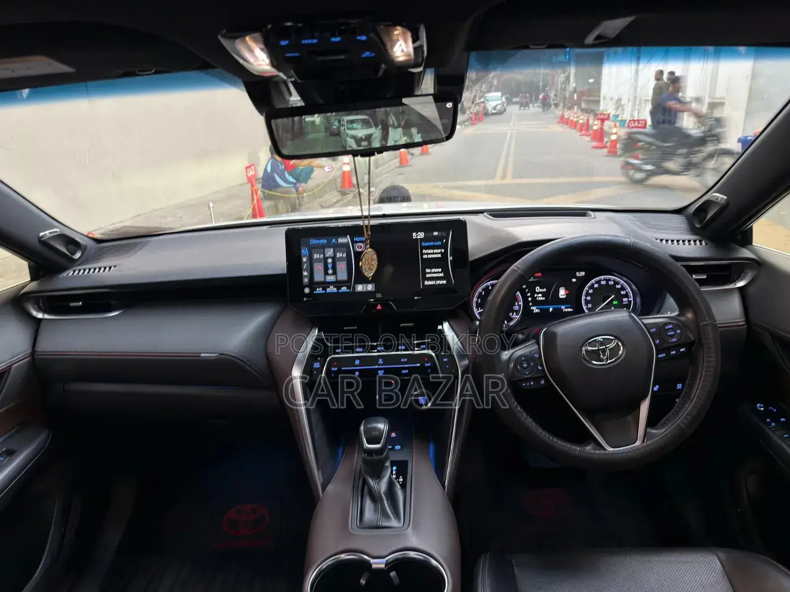 Toyota Harrier Z 2020 Pearl