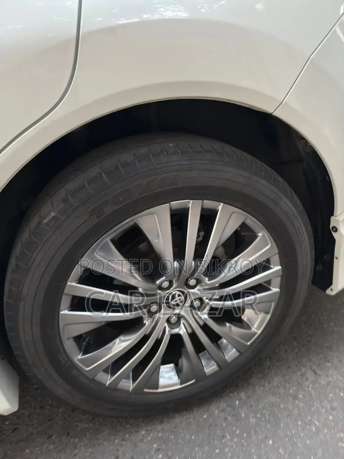 Toyota Harrier Z 2020 Pearl