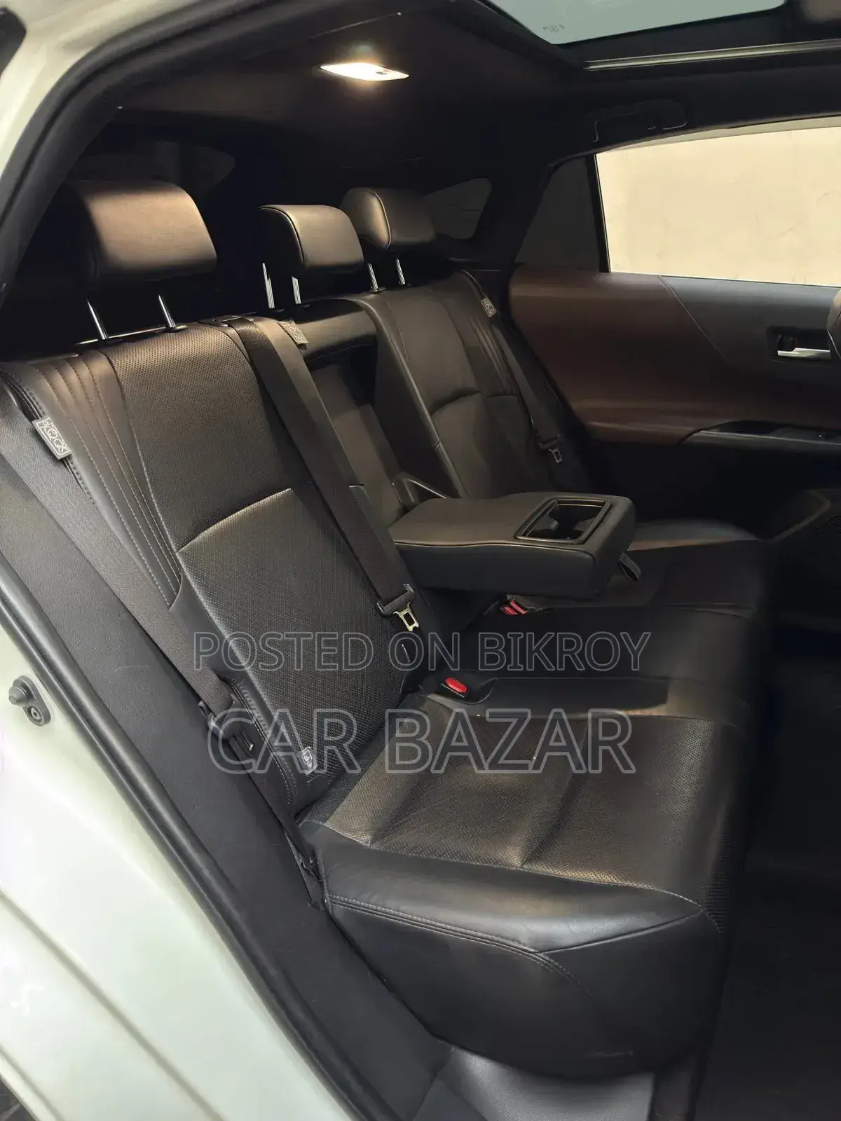 Toyota Harrier Z 2020 Pearl