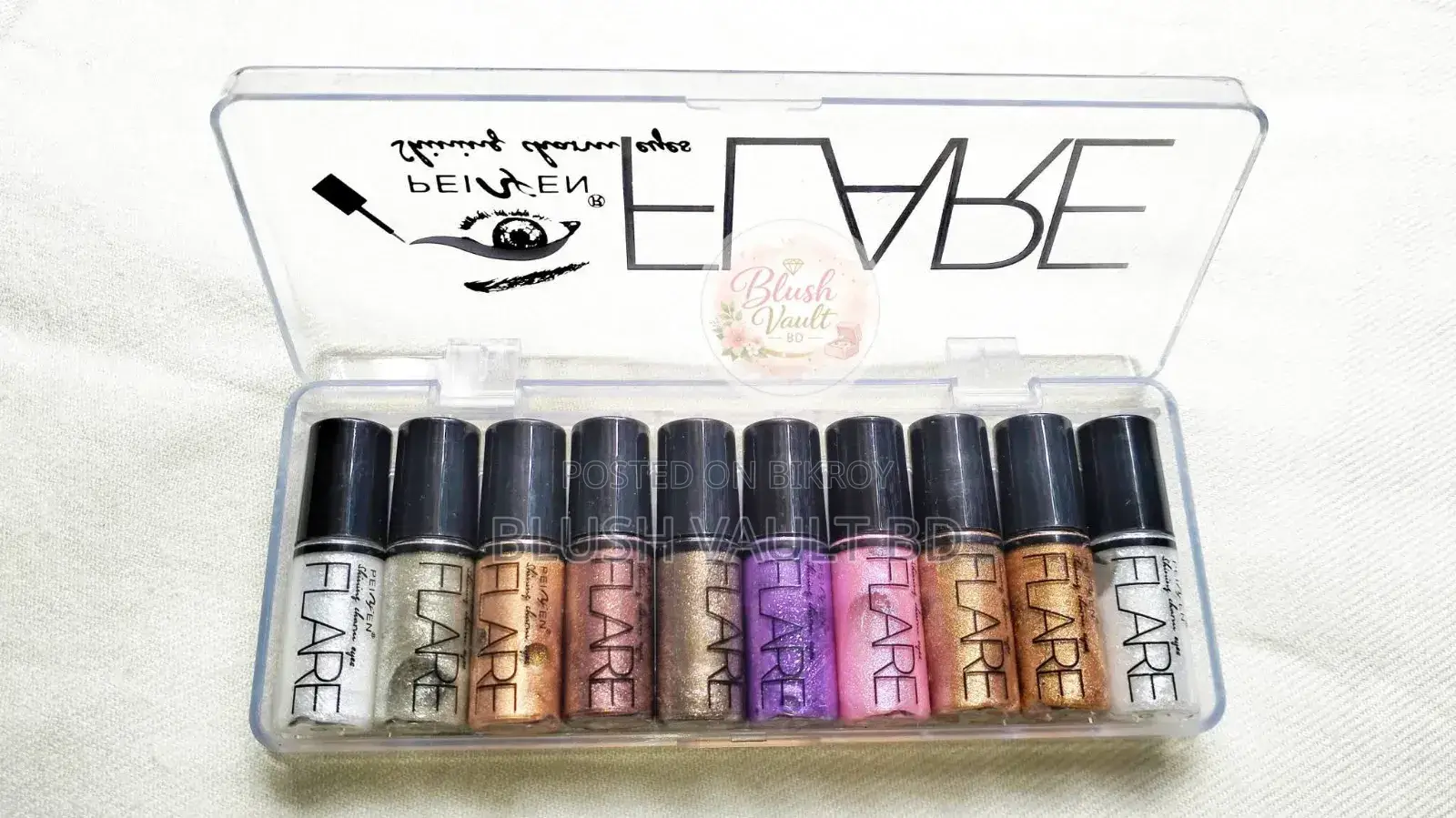 Flary Glitter Eyeliner