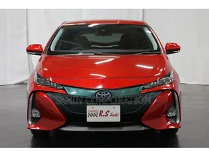Toyota Prius 2020 Red