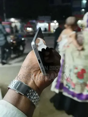 iQOO 11 256 GB সিলভার