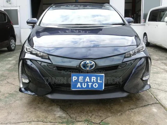 Toyota Prius 2021 Gray