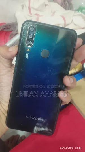 Vivo Y17 64 GB Blue