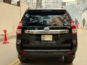 Toyota Land Cruiser Prado 2.7 VVT-i 2015 Black