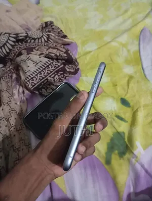 Apple iPhone 11 128 GB Purple