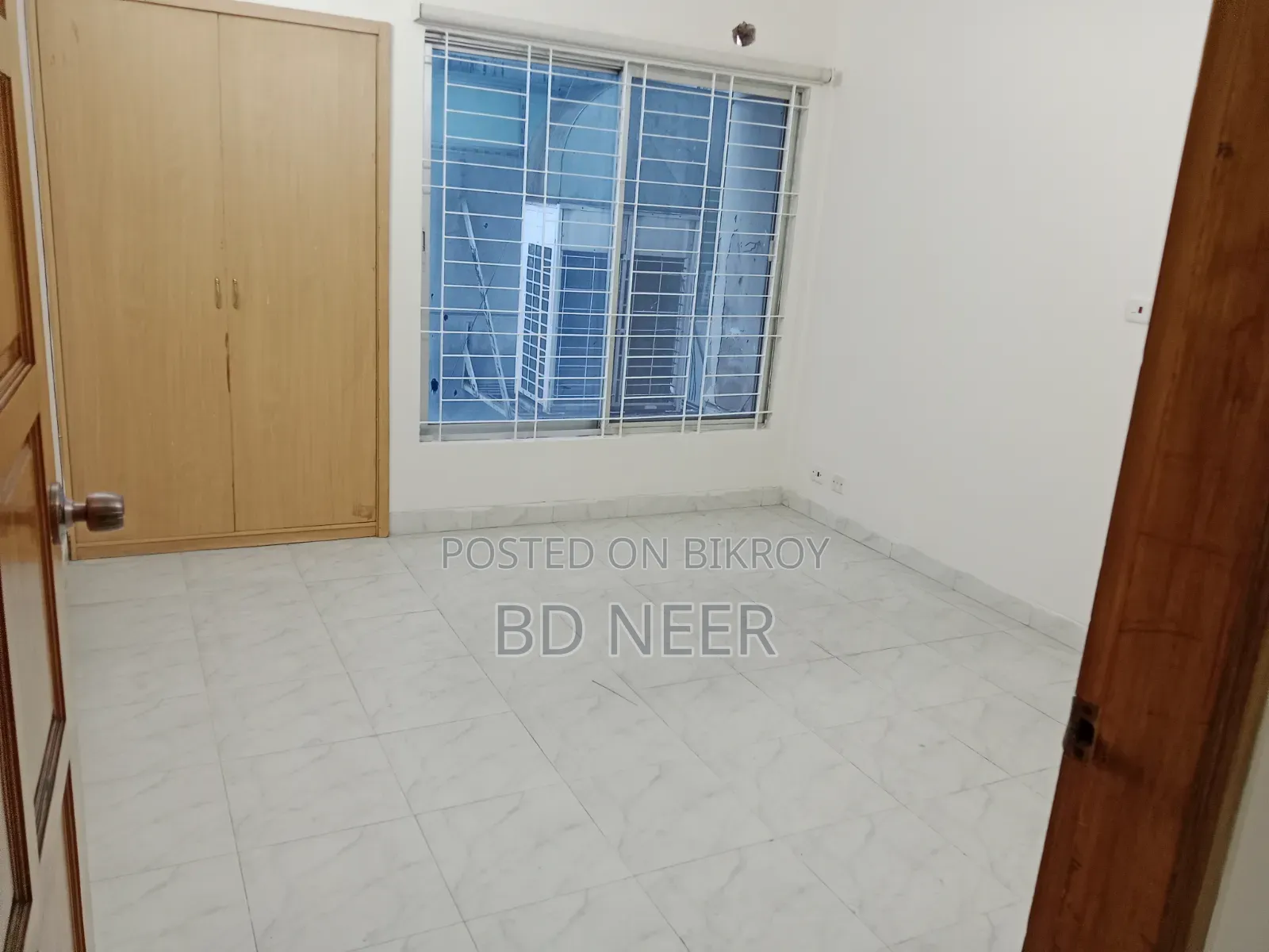4bdrm Apartment in Banani for Rent