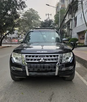 মিতসুবিশি পাজেরো ২০০৮ ব্ল্যাক