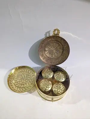 অরিজিনাল পিতলের পান বক্স ফুল সেট
