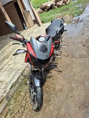 TVS Apache RTR 160 2V 2019 Black