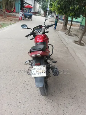 Bajaj Pulsar 150 2012 Red